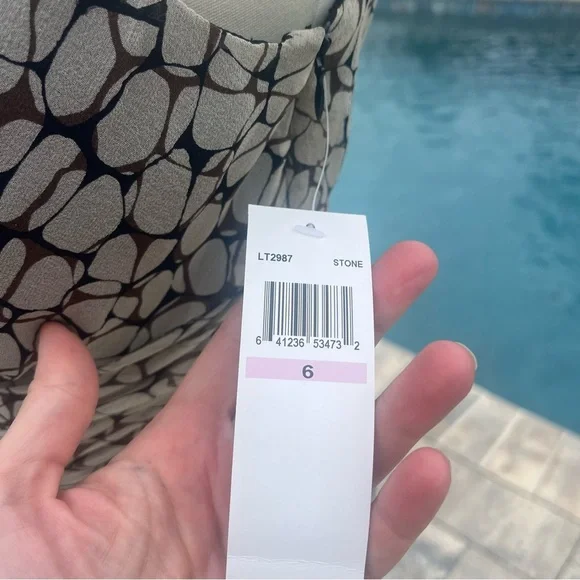 London Times Black and Cream Sleeveless Midi Dress - Picture 5 of 15